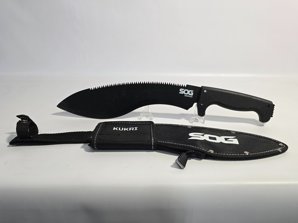 SOG Kukri Knife w/ Sheath