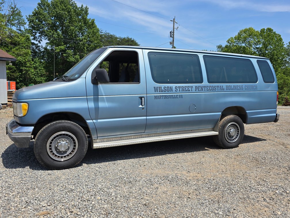 1994 Ford E-350 Wagon Van -VIN 1FBJS31H8RHA73091