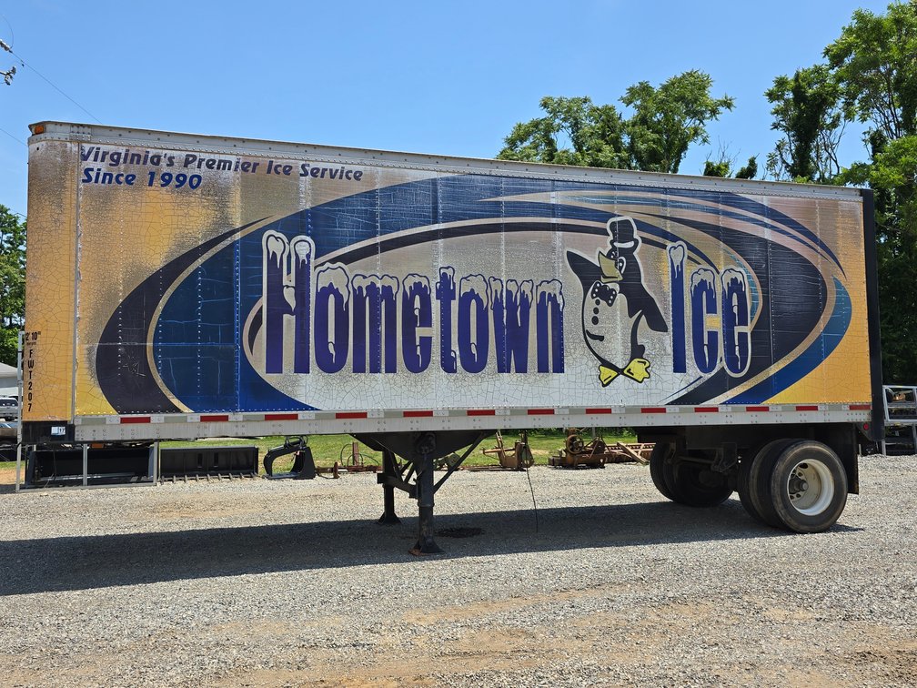 1993 28' Semi Trailer - 96" Wide 