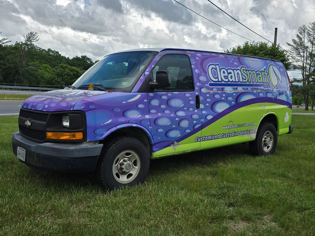2005 Chevrolet Express Van VIN#1GCGG25U051131822
