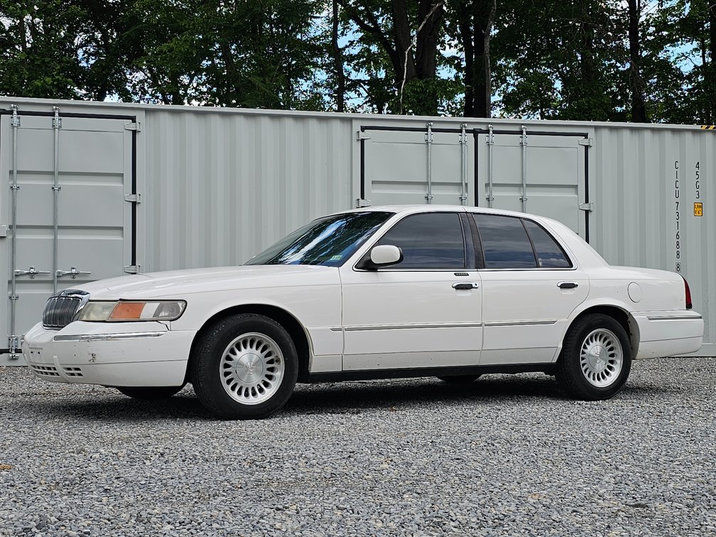 2001 Mercury Grand Marquis LS VIN # 2MEFM75W71X651101