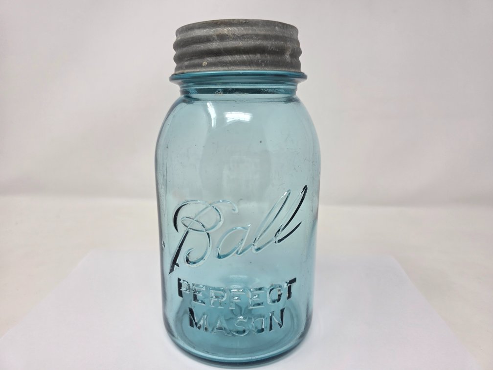 #13 Quart Mason Jar w/ Zinc Lid