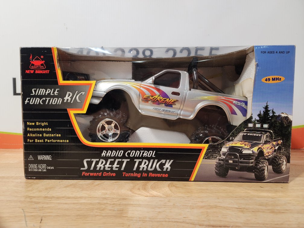 Radio Control Street Truck