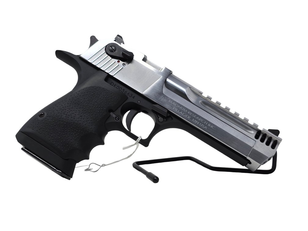 Magnum Research Desert Eagle .44 Magnum - Includes .50 AE Barrel - (4) Magazines - Pistol Sock - Hard Case - Serial DK0056634