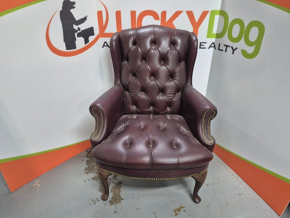 Wing Back Tufted Vinyl/Leather-Like Chair - Measures - 37.5" Tall × 28" Wide × 28" Deep
