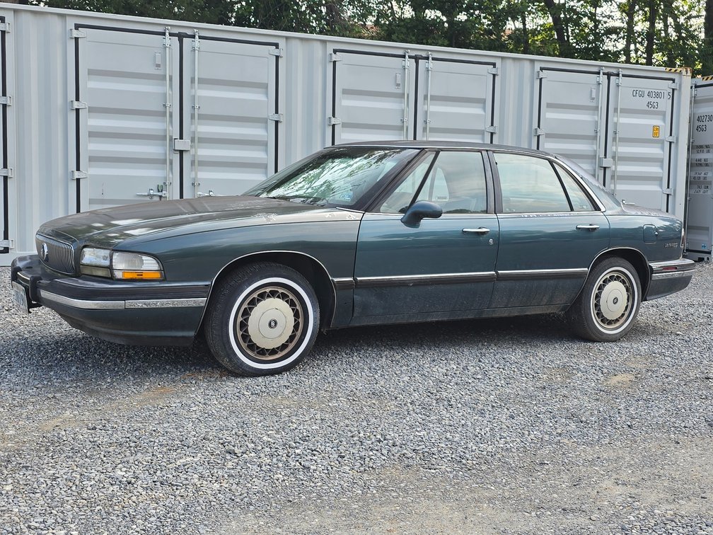 1996 Buick Le Sabre - 173,xxx Miles - Good Tires - Clear Title- VIN#1G4HP52K4TH413552
