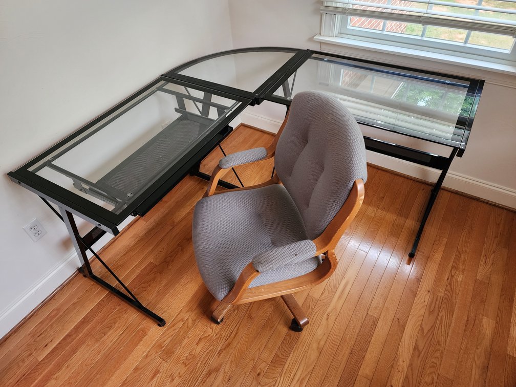 Computer/Office Desk w/ Rolling Office Chair
