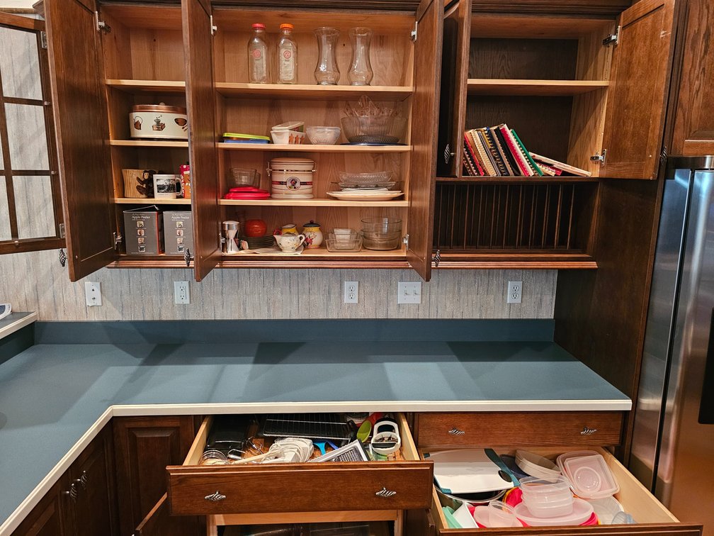 Kitchen Contents - Group 2