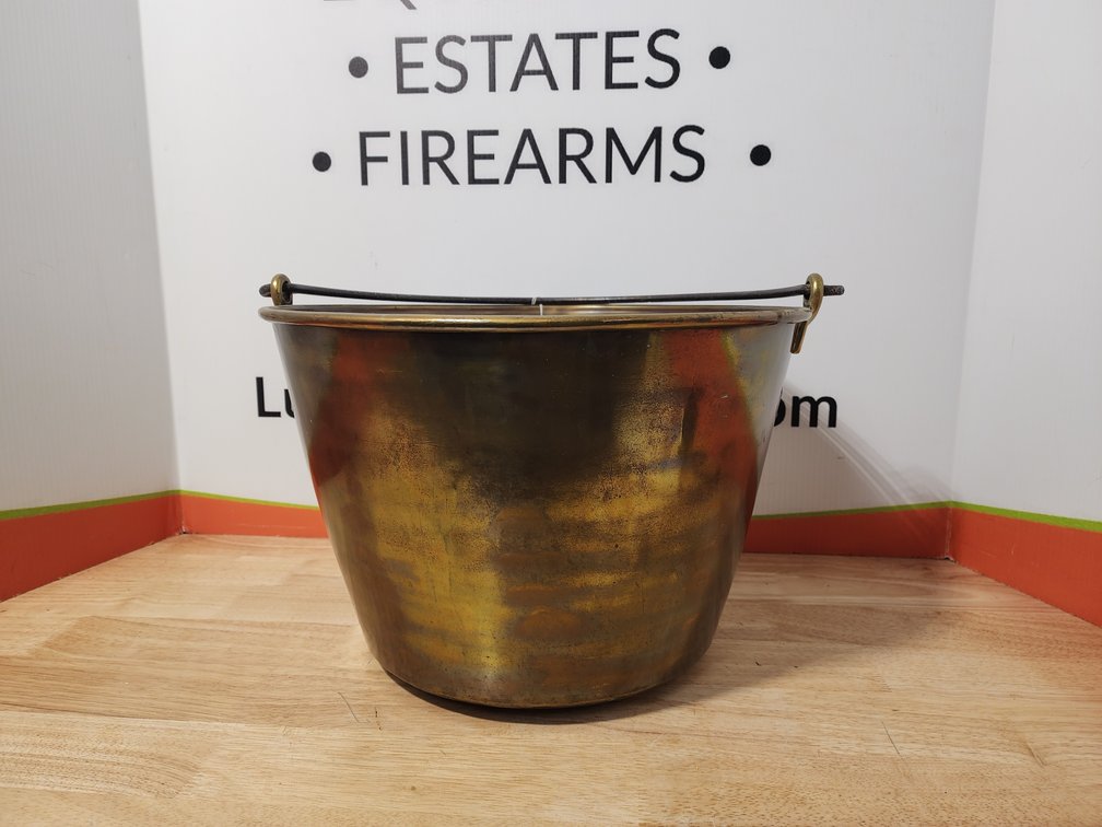 Brass Pail w/ Handle - Measures 10.25" Tall