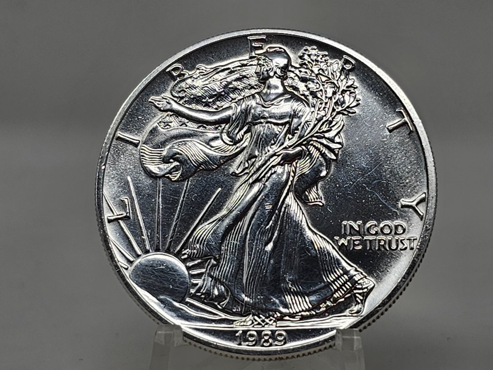 1989 American Silver Eagle 1 Oz .999 Silver Dollar