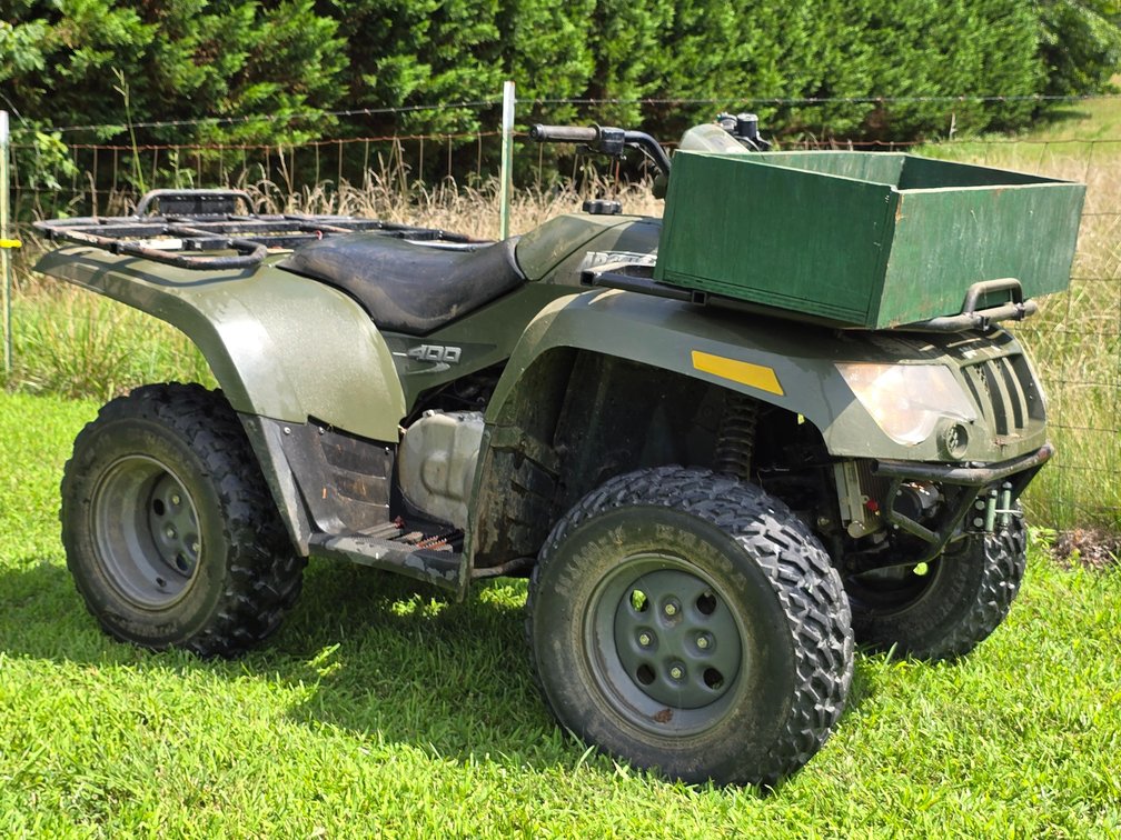 2006 Arctic Cat 400 ATV - Runs/Drives when Tested - w/ Winch 