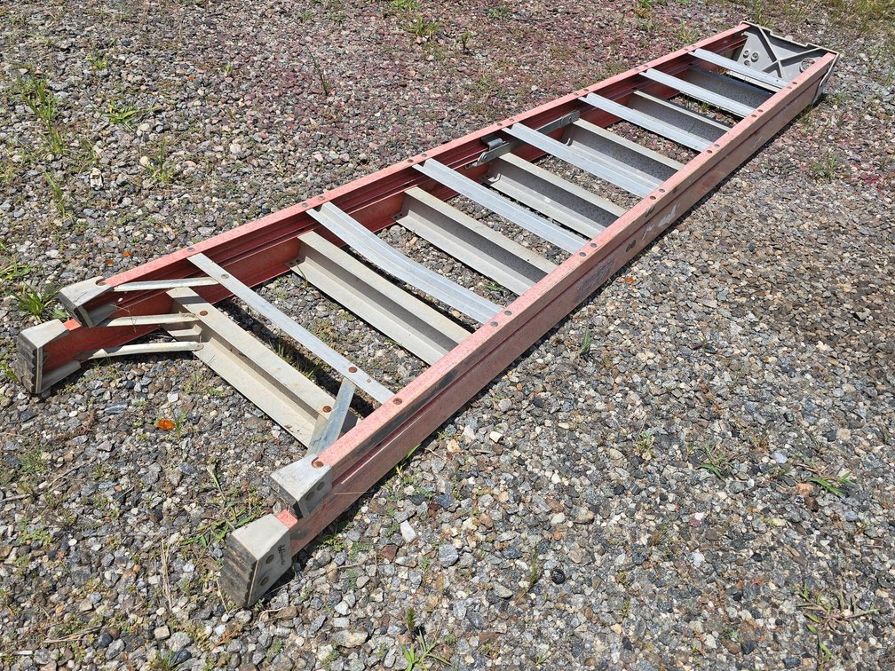 8' Step Ladder