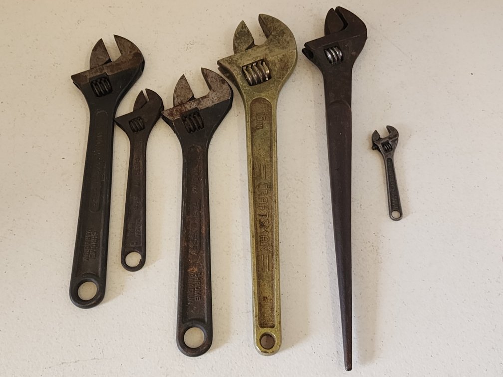 (5) Adjustable Wrenches Craftsman and Others - Klein Tools Spud Wrench