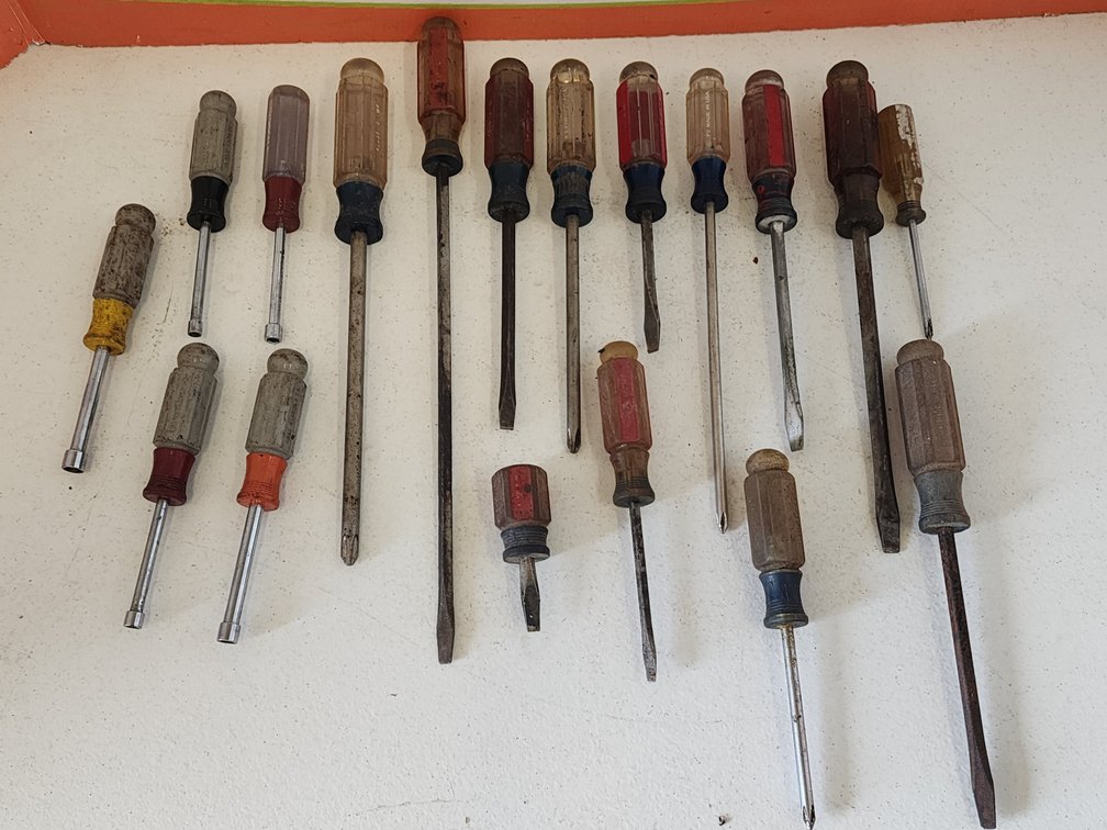 Assorted Craftsman Screwdrivers ans Nut Drivers 