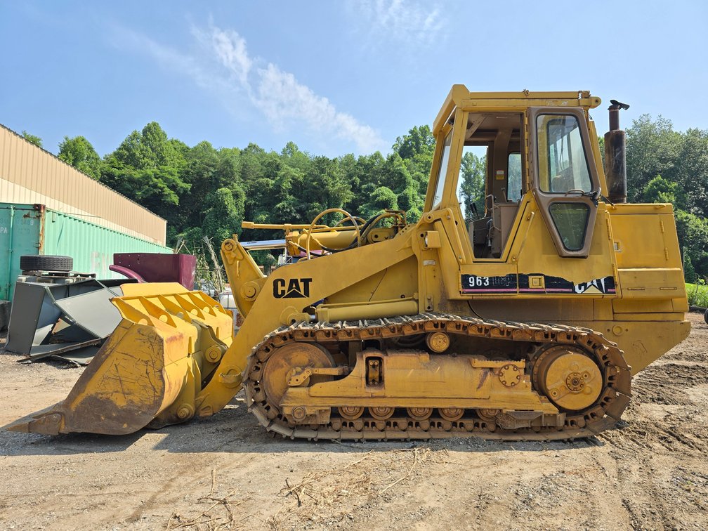 Caterpillar 963 LGP Track Loader - 8,016 hrs 