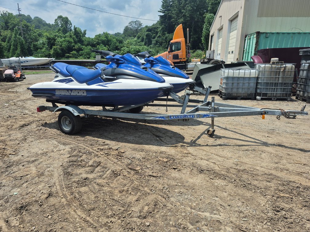 2002 Bombardier Seadoo GTX RFI 3 Seater Jet Skies W/Load Rite Dual Jet Ski Trailer 