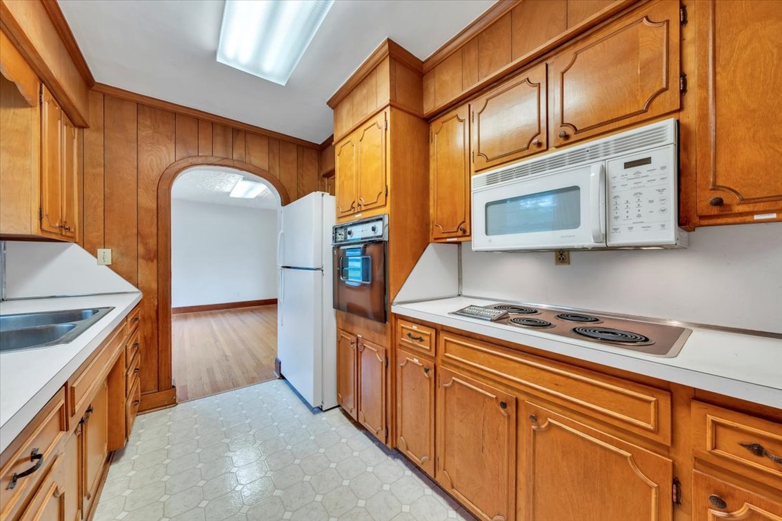 Image for 19503 Virgil H Goode Hwy Online Real Estate Auction