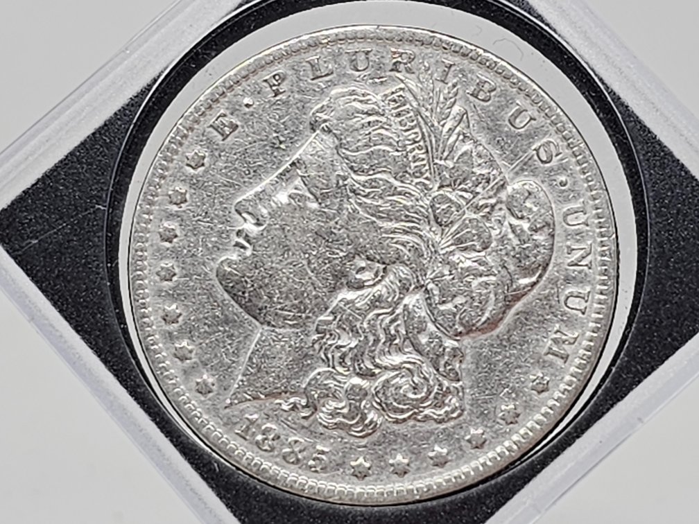 1885 Morgan Silver Dollar w/ Capsule