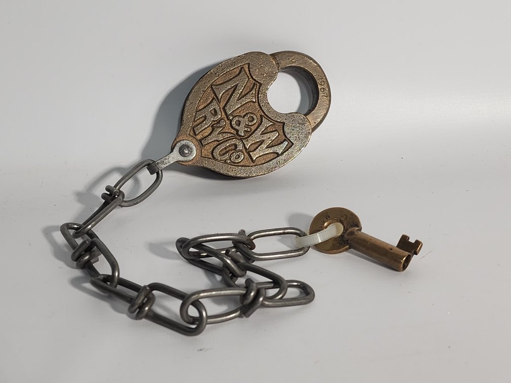 N&W RY Co. Lock w/ Key - Labled 1967
