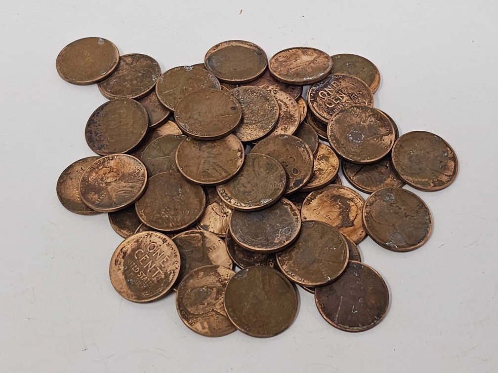 (1) Roll 1942 Wheat Cents