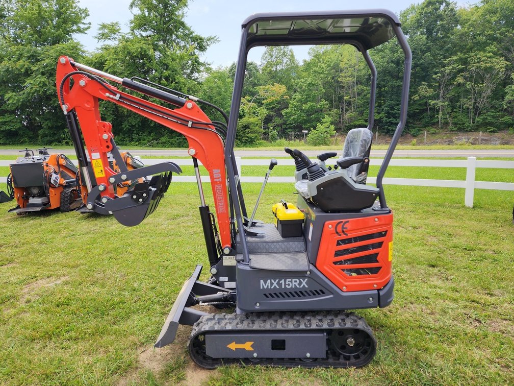 Unused AGT MX15RX Mini Excavator - Rato Gas Engine - Pilot System - Hydraulic Blade 