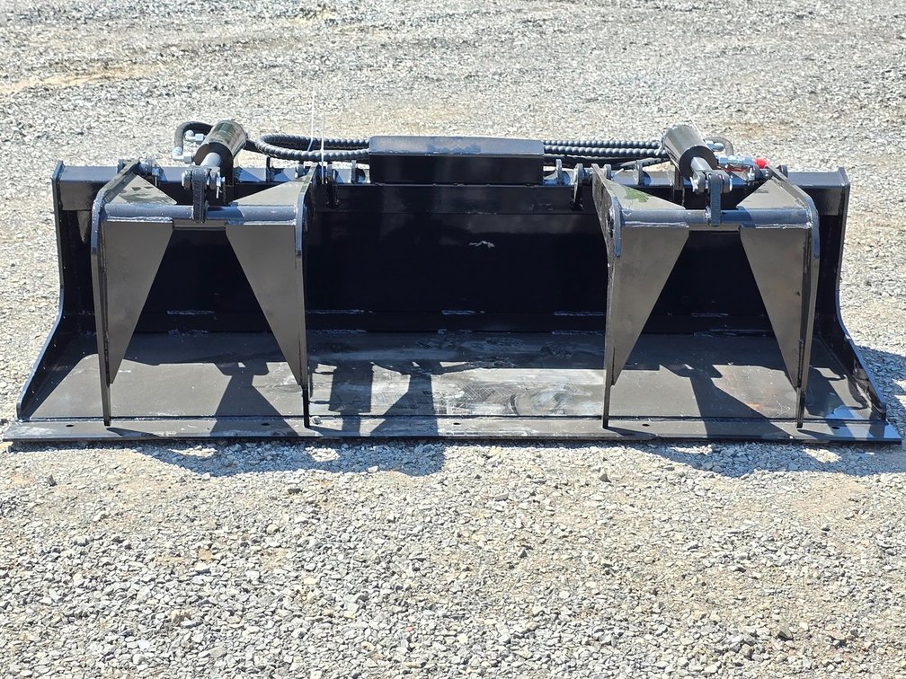 Unused GIYI 72" Hydraulic Skid Steer Grapple Bucket - Skid Steer Quick Attach 