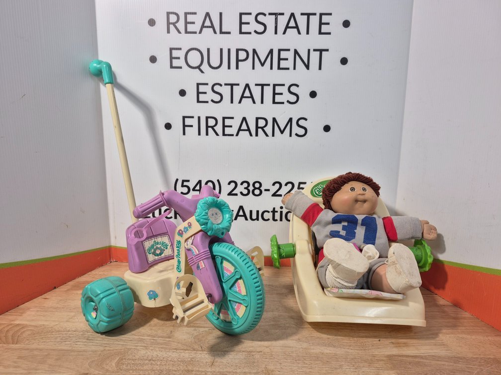 Vintage Cabbage Patch Kids Collectibles 