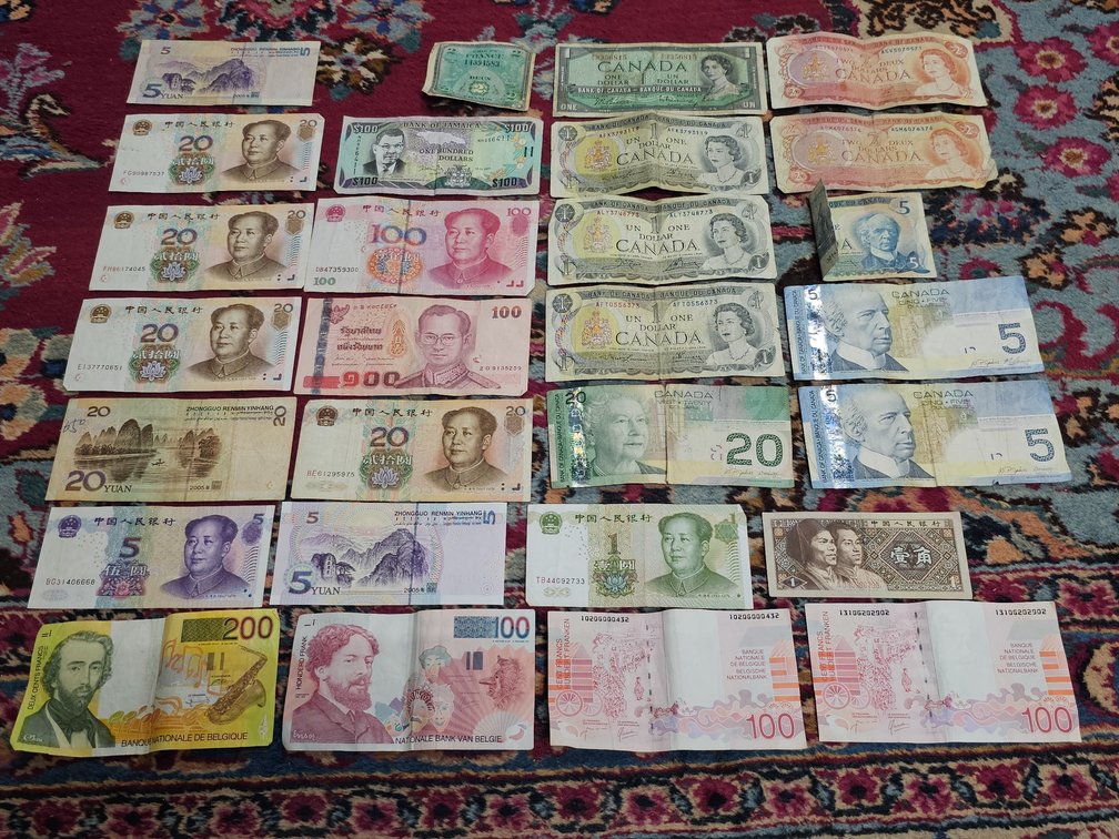 Assorted Foreign Currency - 28 Pieces Included