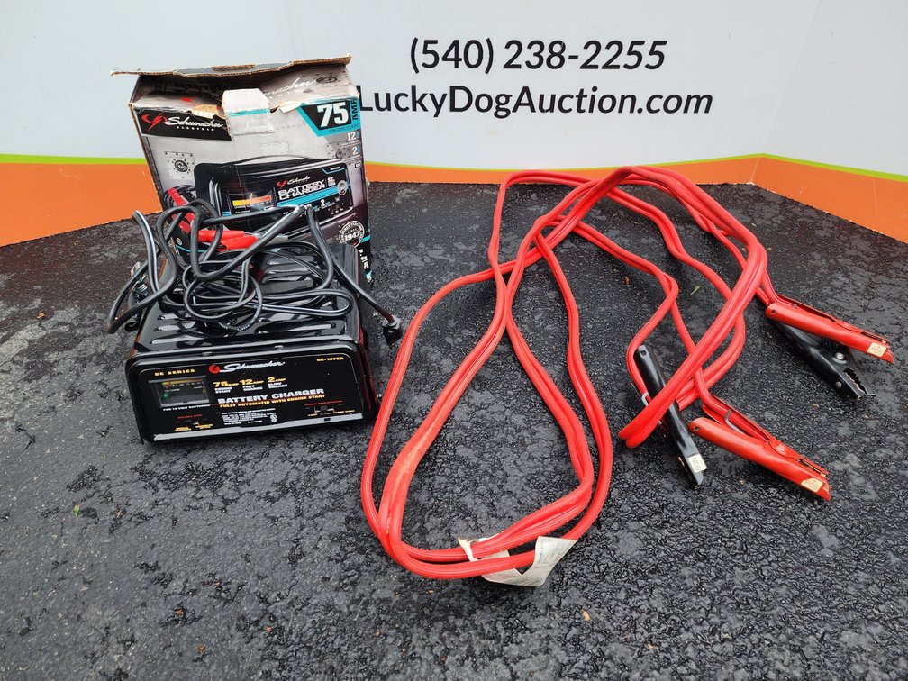 Schumacher Fully Automatic Battery Charger w/ Engine Stater - Jumper Cables