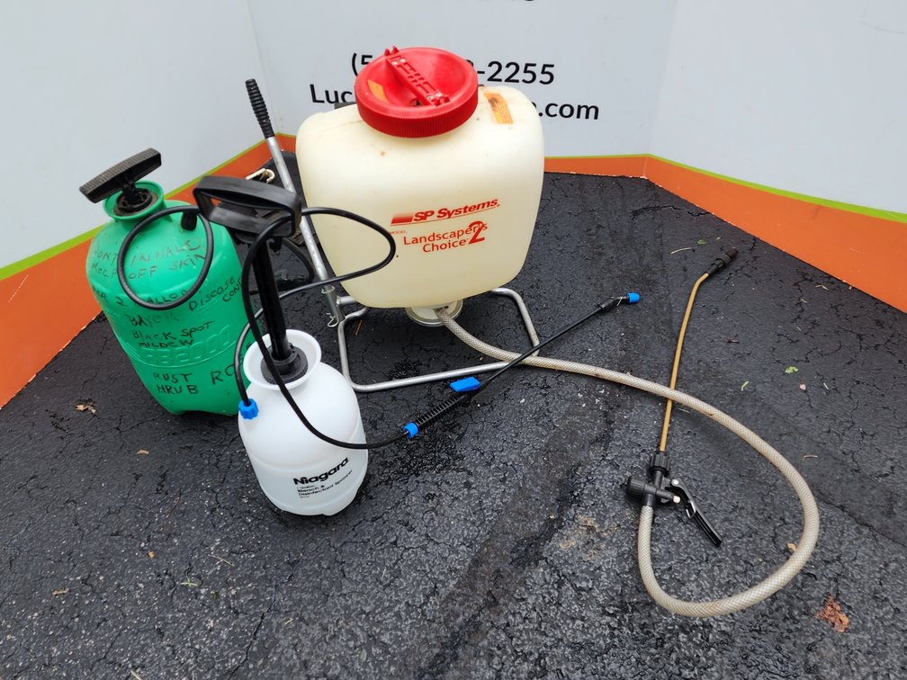 Backpack Pump Sprayer - (2) Pump Sprayers 