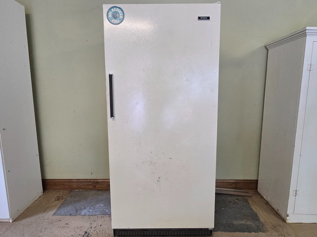 Frigidaire Stand-Up Freezer - 71" T x 32" W x 27" D 