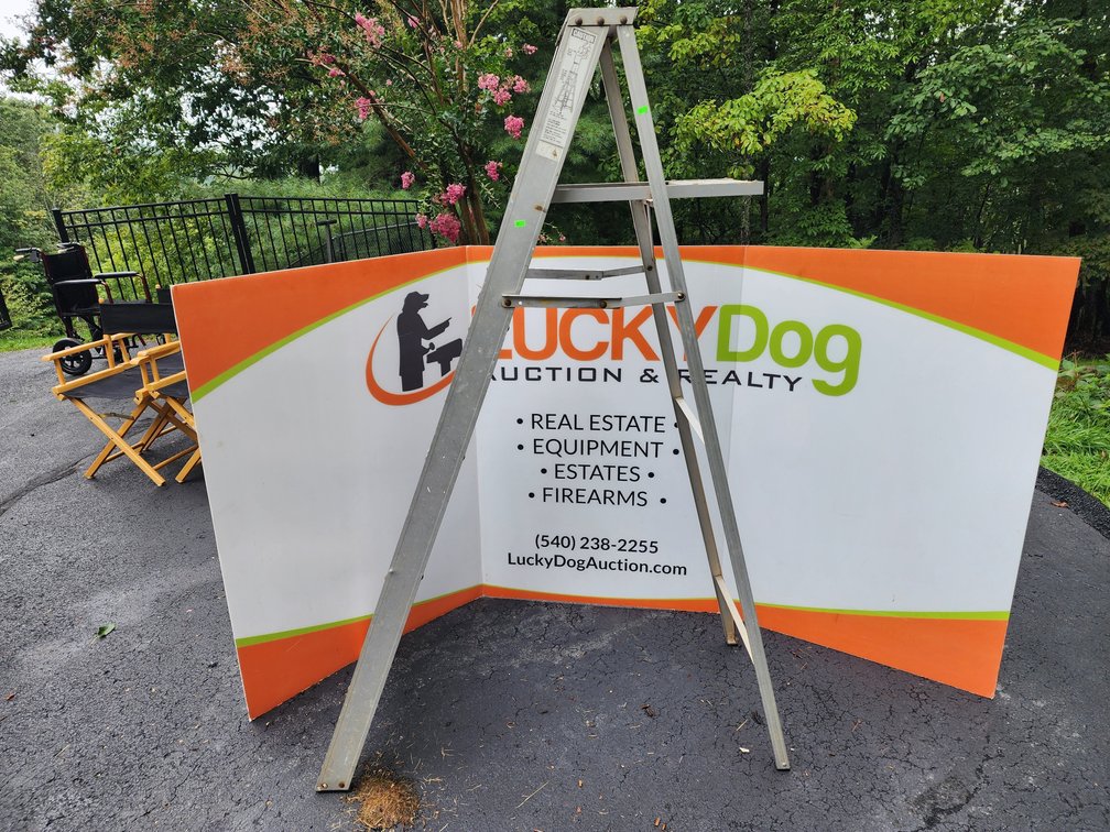 6' Aluminum Step Ladder - 225Lb Capacity 