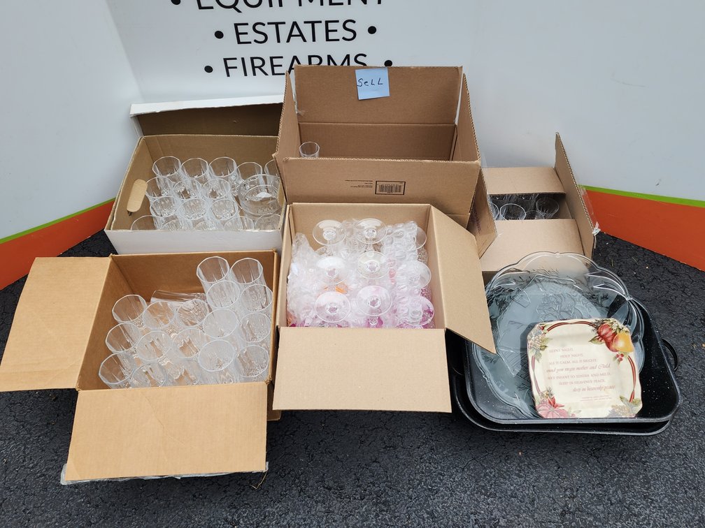Assorted Glassware - Drinking Glasses - Wine Glasses 