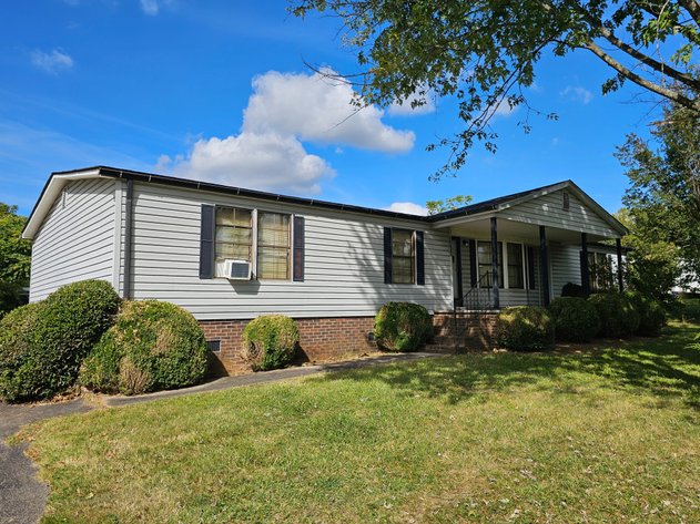 Image for 1810 Scuffling Hill Road Real Estate Auction