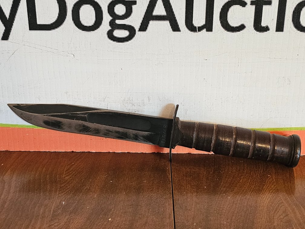 Camillus USMC Fixed Blade Knife