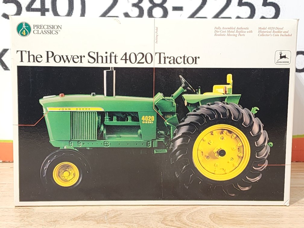 Precision Classics John Deere 1/16th Scale Power Shift 4020 Tractor 