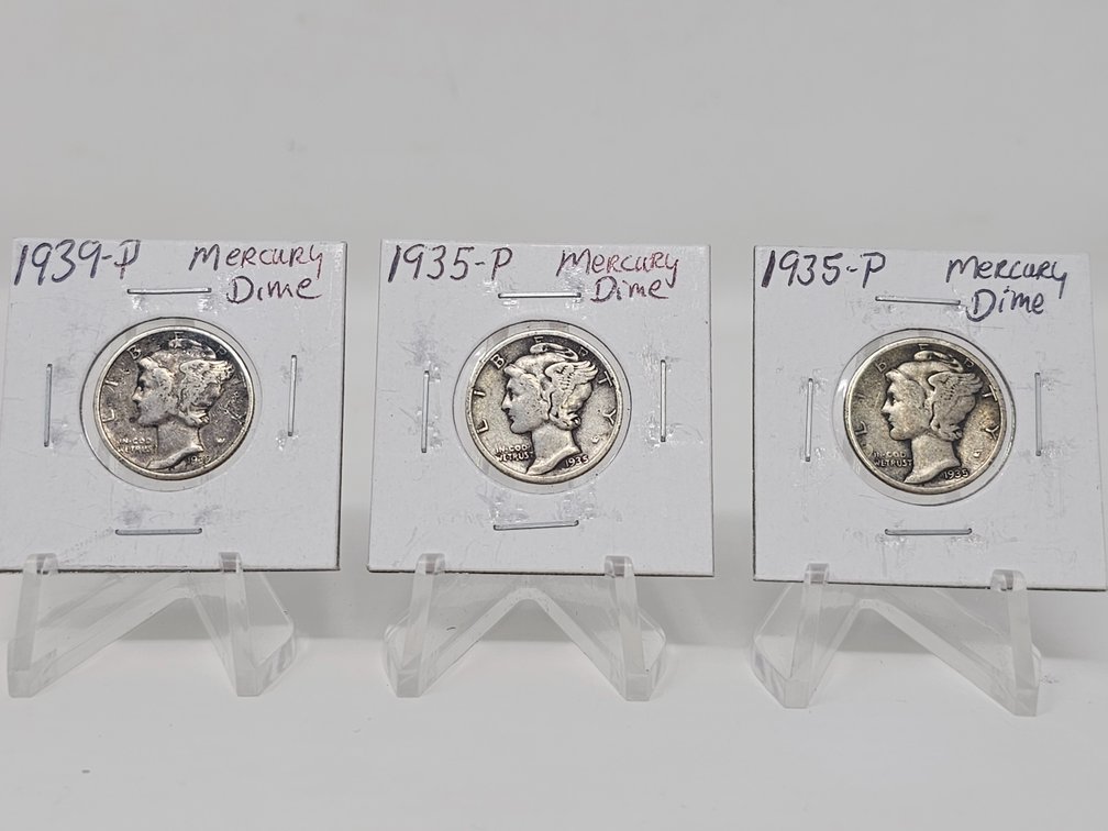 (3) Silver Mercury Dimes - 1935 / 1935 / 1939