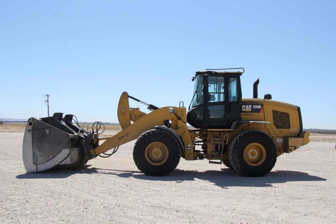 2019 Caterpillar 930M -- Loader Group