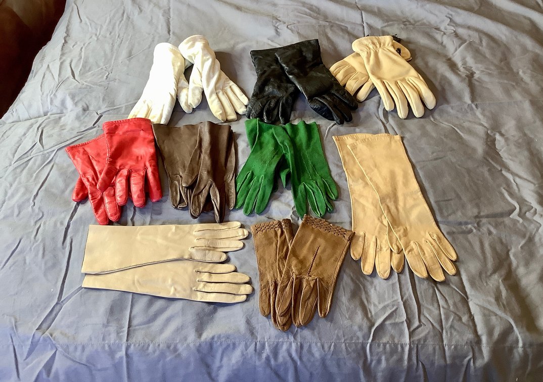 Women's Gloves