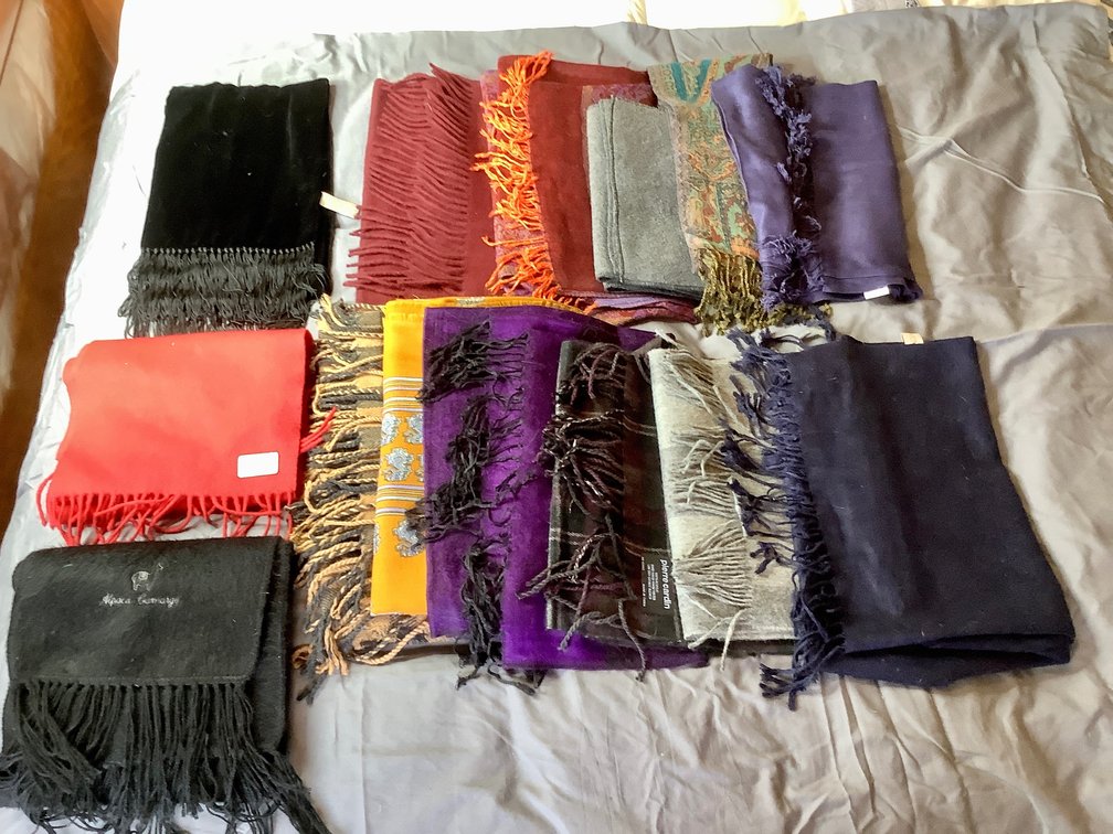 Ladies Scarfs