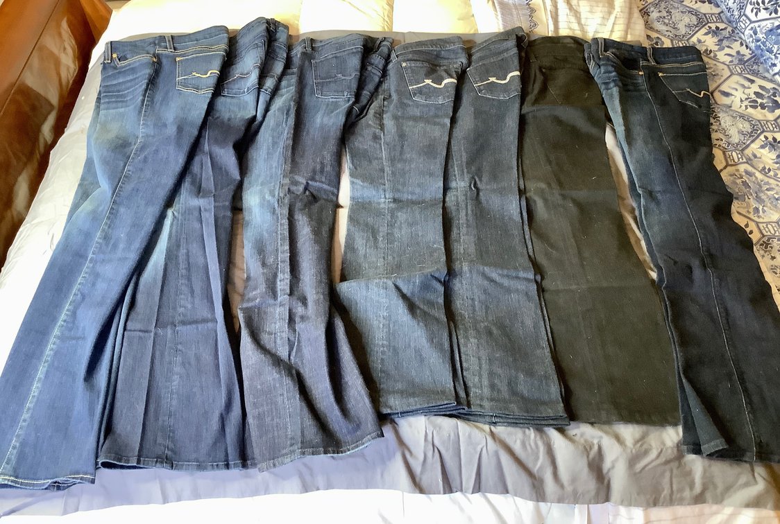 Ladies Jeans #4-7 for all Mankind. 