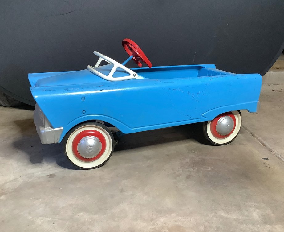 1950s Murray Holiday Pedal Car