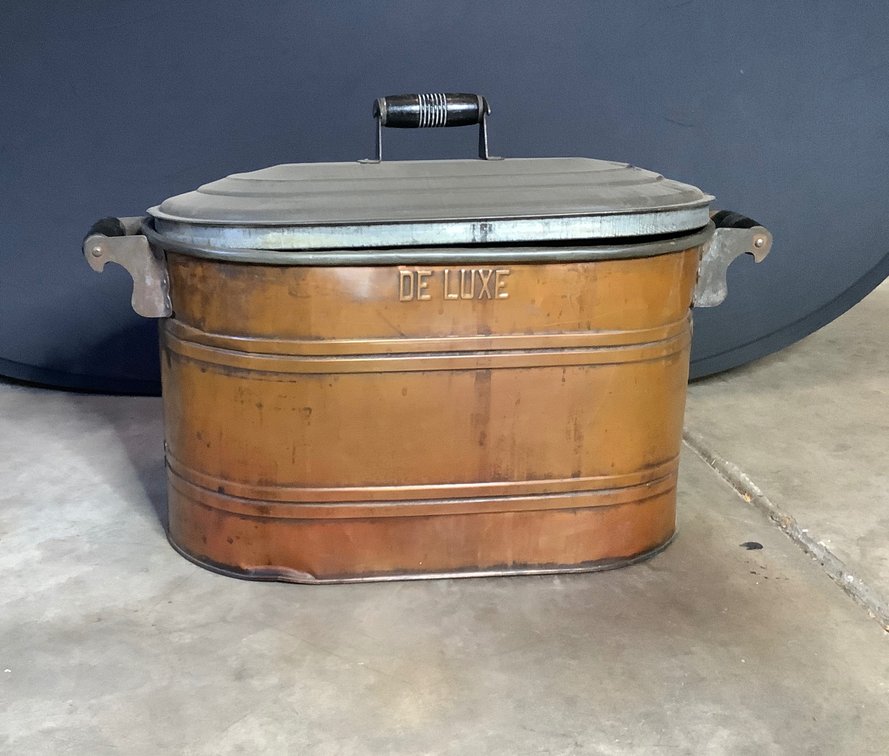 DeLuxe Copper Tub with Lid