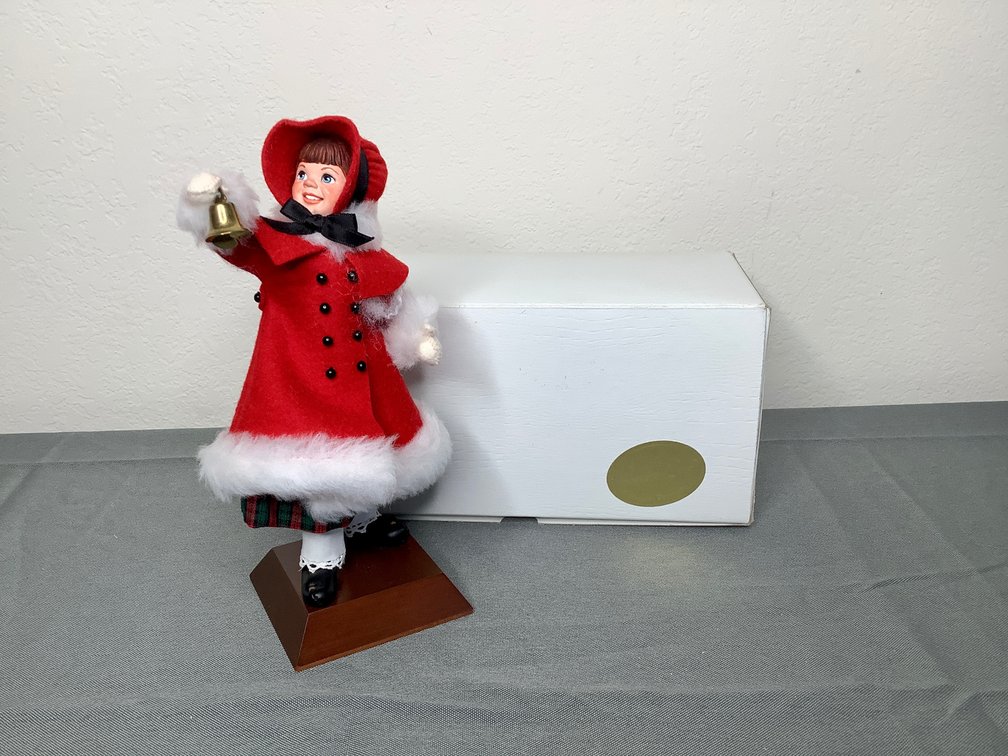 Simpich Character Doll Bell Ringer