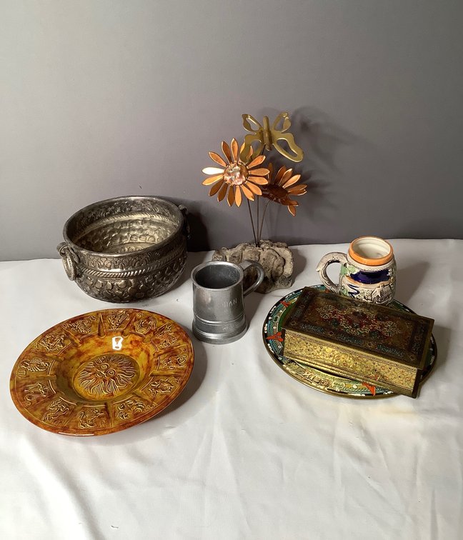 Decorative Art Items