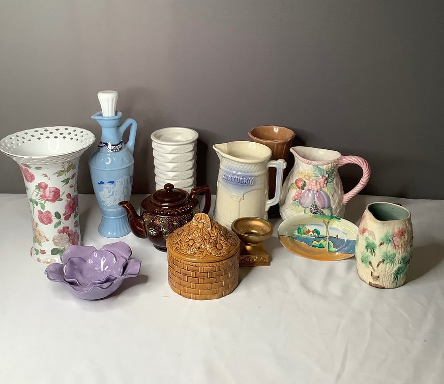 Vintage Floral Kitchen & Table Wares
