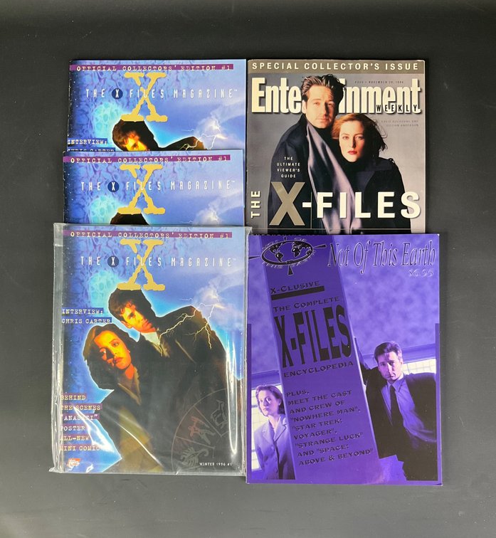 Entertainment Weekly #355 The X-Files Special Issue; Topps: The X-Files Magazine #1; Not Of This Earth: X-Files Issue