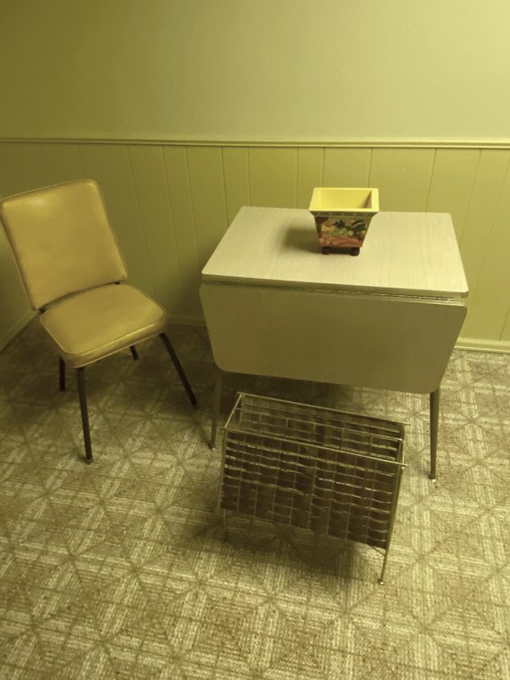 MCM Kitchen Table & Vintage Magazine Rack