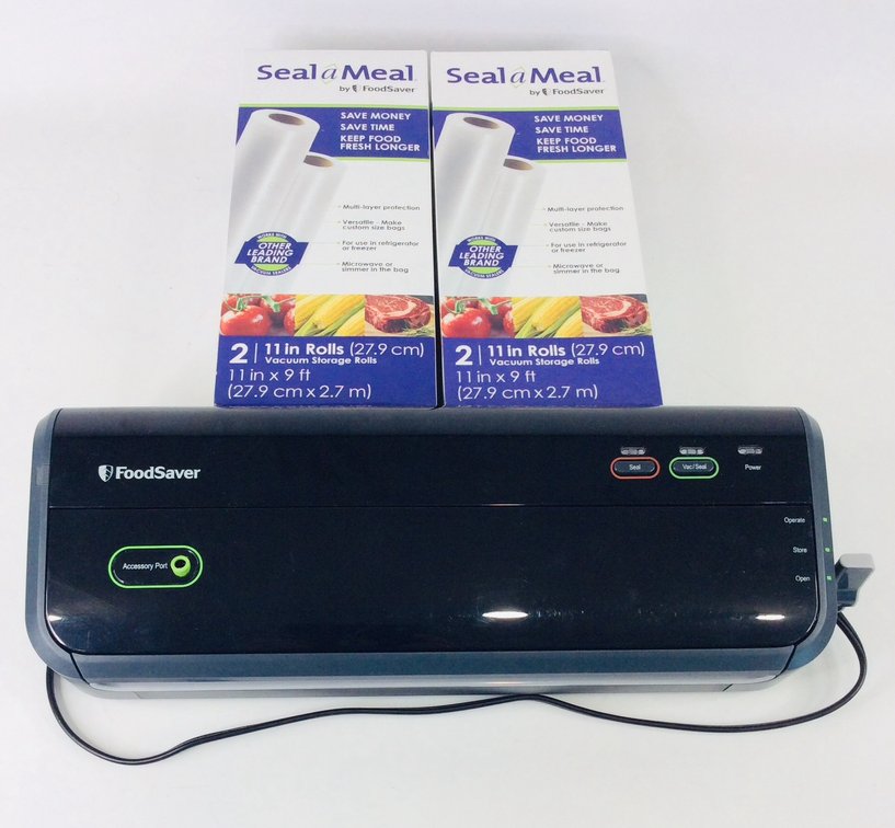 FoodSaver Vacuum Sealer Food Storage System 