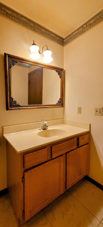 Image for SOLD Arrowwood Real Estate Auction